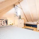 Holiday home Nad Morzem Otulone Sloncem Rowy (Pomerania)