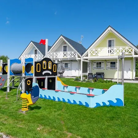 Nad Morzem Otulone Sloncem Ferienhaus Rowy (Pomerania)