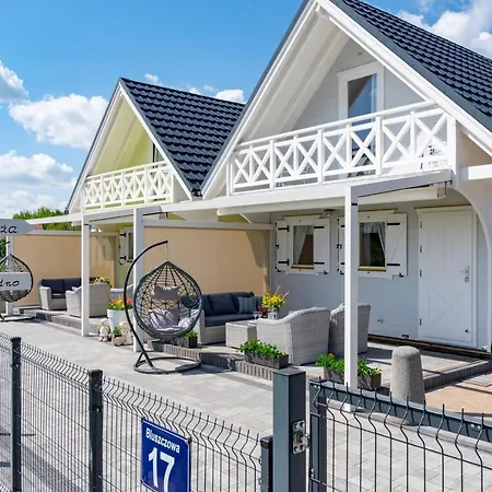 Nad Morzem Otulone Sloncem Ferienhaus *