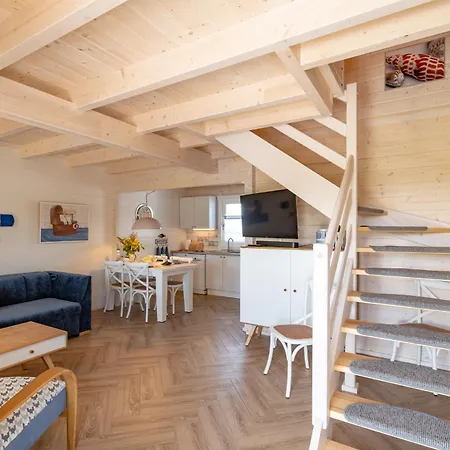 Tatil Evi Nad Morzem Otulone Sloncem Rowy (Pomerania)