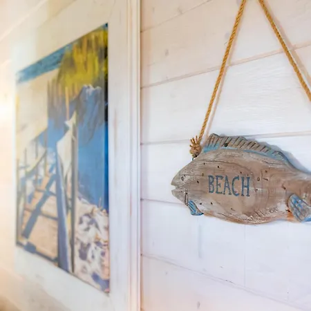 Tatil Evi Nad Morzem Otulone Sloncem