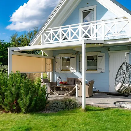 Tatil Evi Nad Morzem Otulone Sloncem