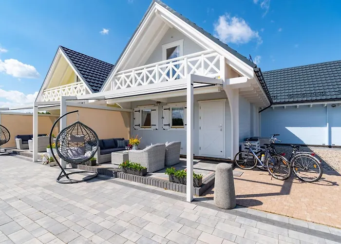 Nad Morzem Otulone Sloncem Ferienhaus Rowy (Pomerania)