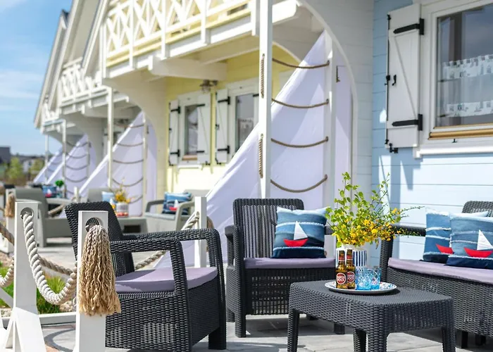 Nad Morzem Otulone Sloncem Ferienhaus *