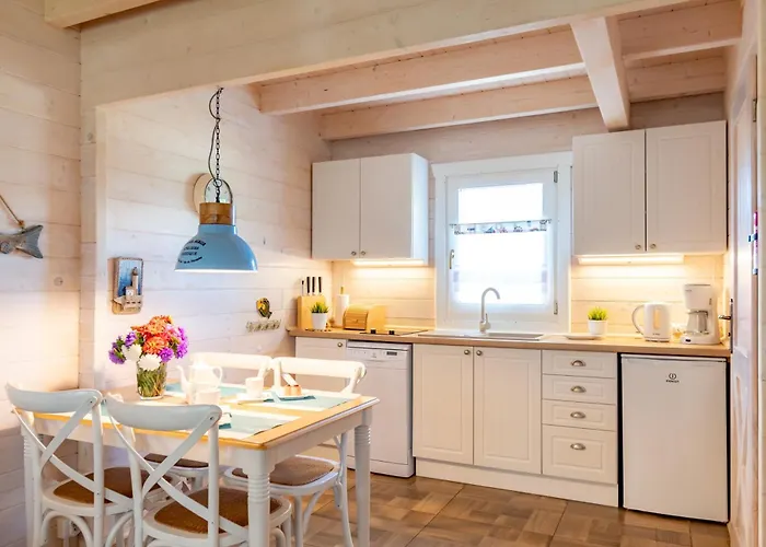 Nad Morzem Otulone Sloncem Ferienhaus