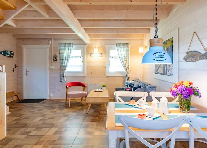 Nad Morzem Otulone Sloncem Rowy (Pomerania)